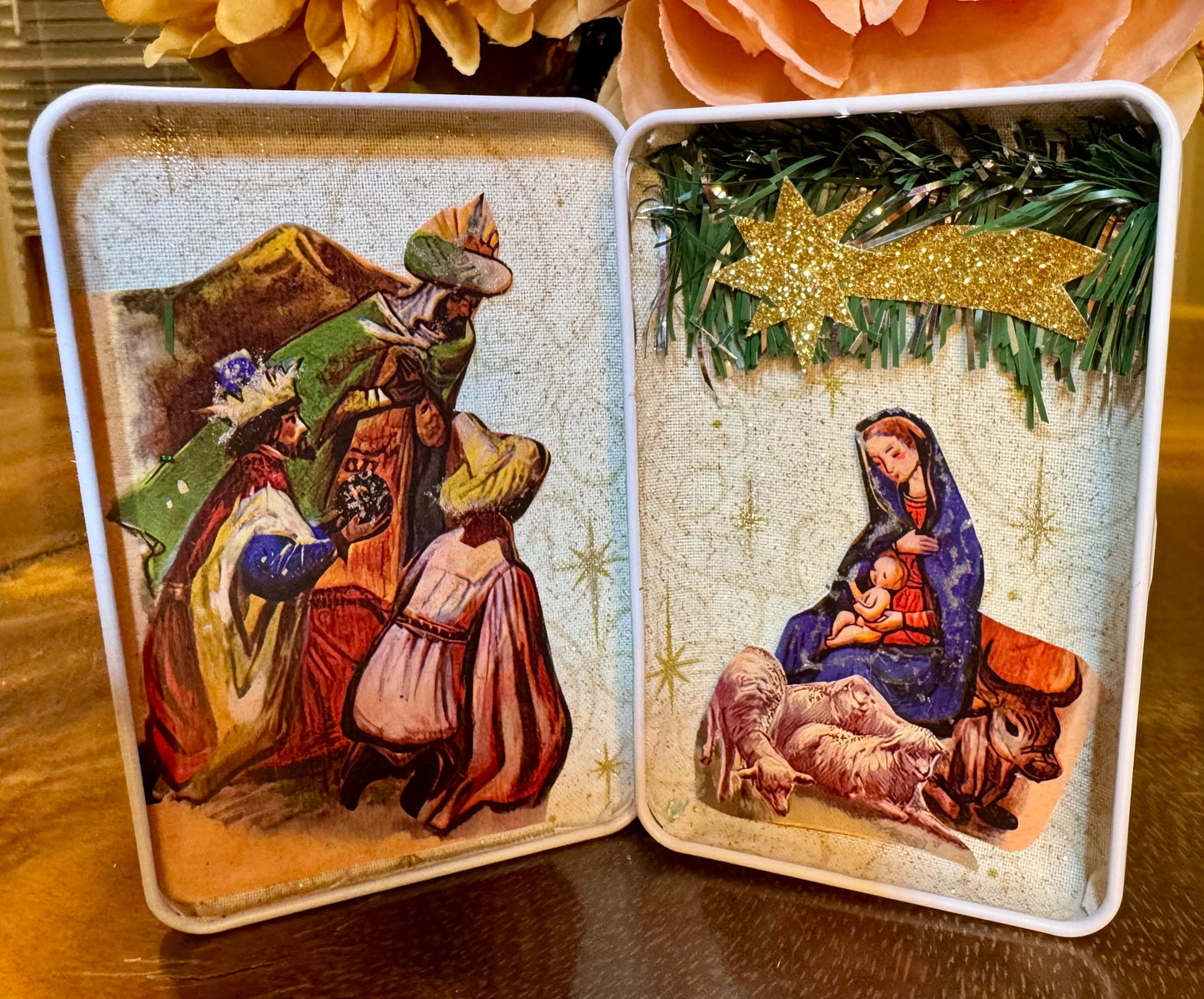 Portable Unique Design Shrine "the Three Wise Men"